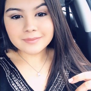 Meet your Posher, Keysharee